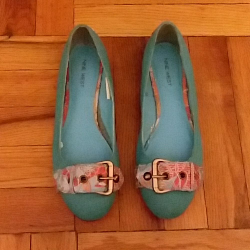 COPY - Nine West aqua flats